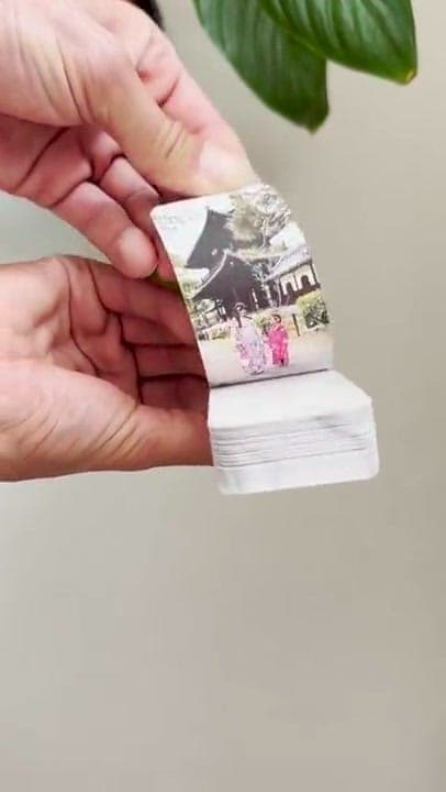 Flipbook gift for mom from daughter